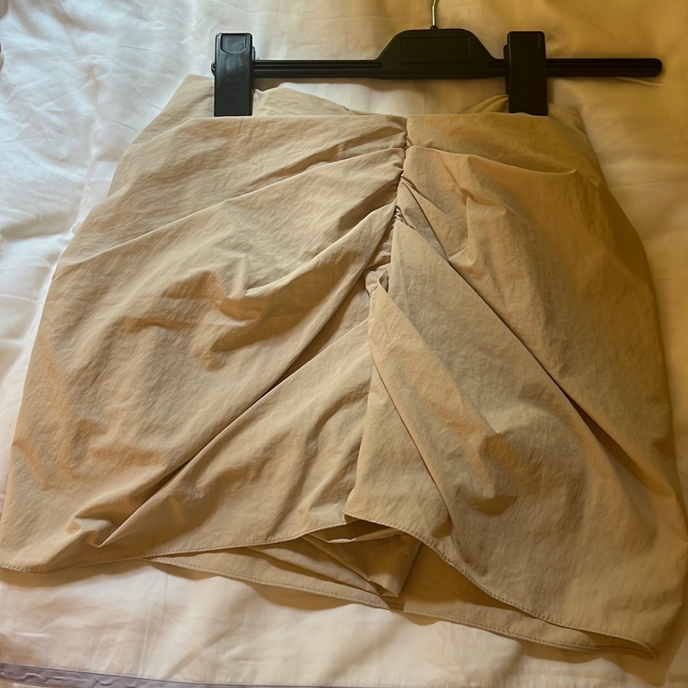 Amanda Uprichard nude skirt